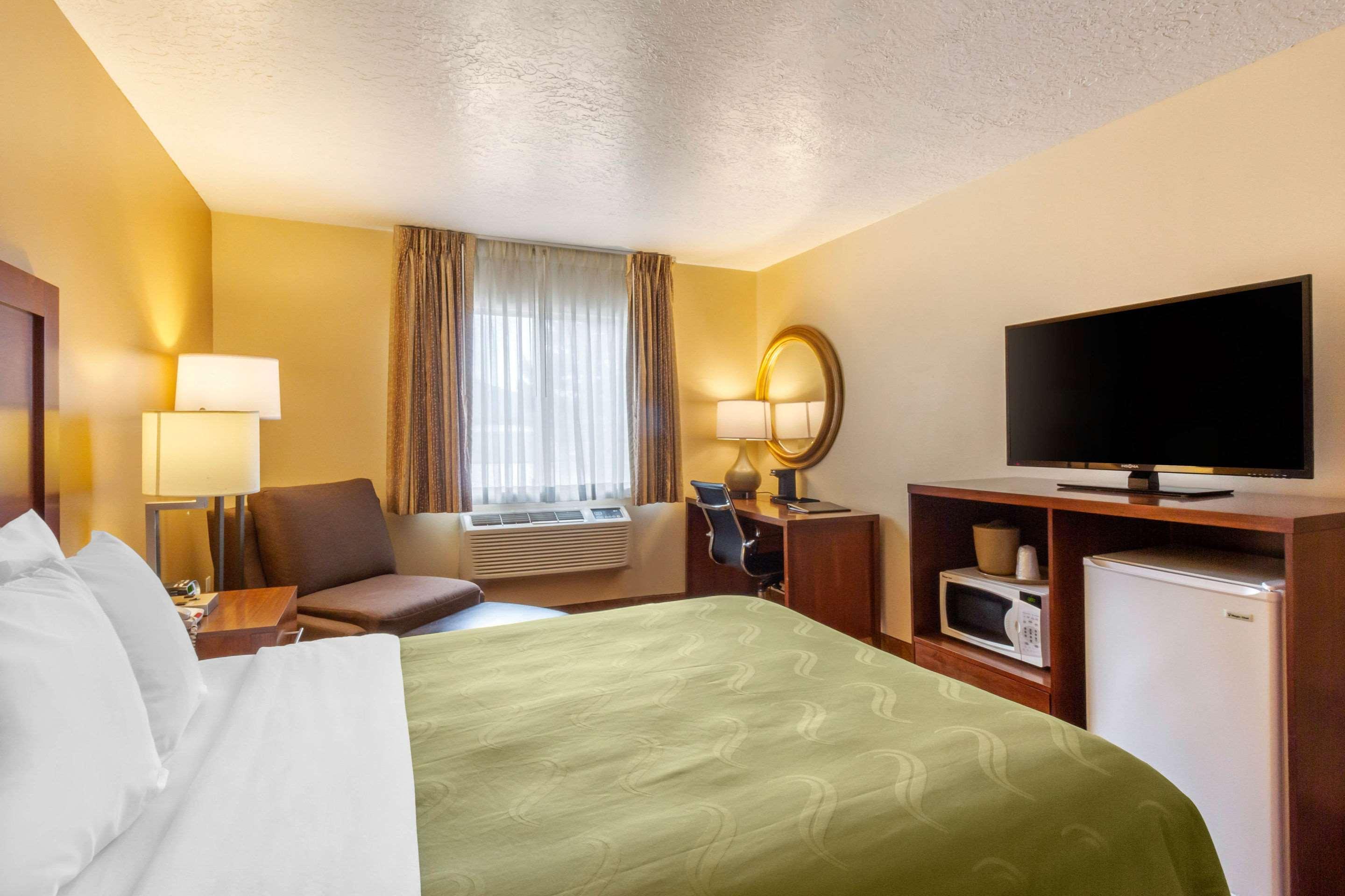 Quality Inn Logan Near University Exteriér fotografie