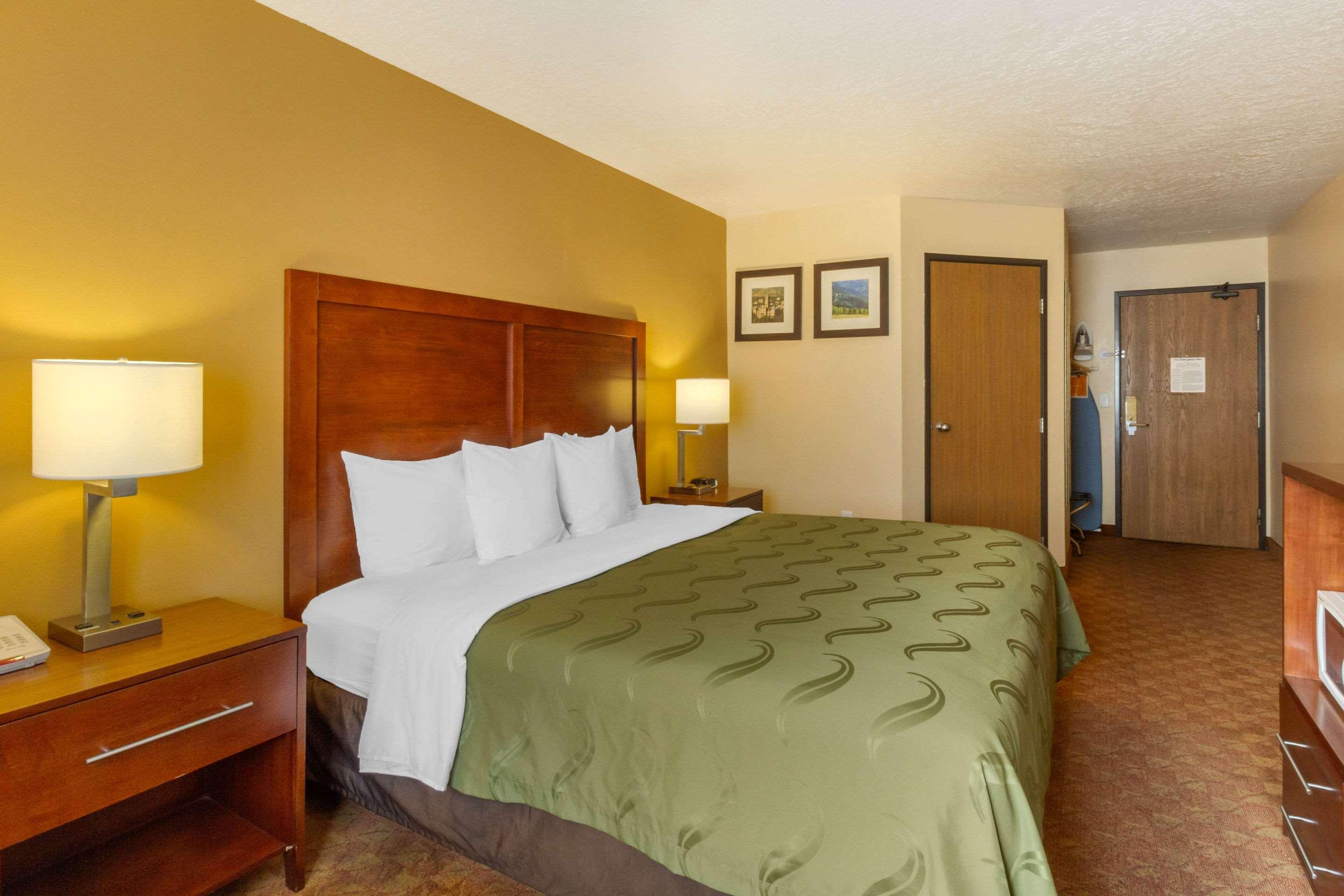Quality Inn Logan Near University Exteriér fotografie