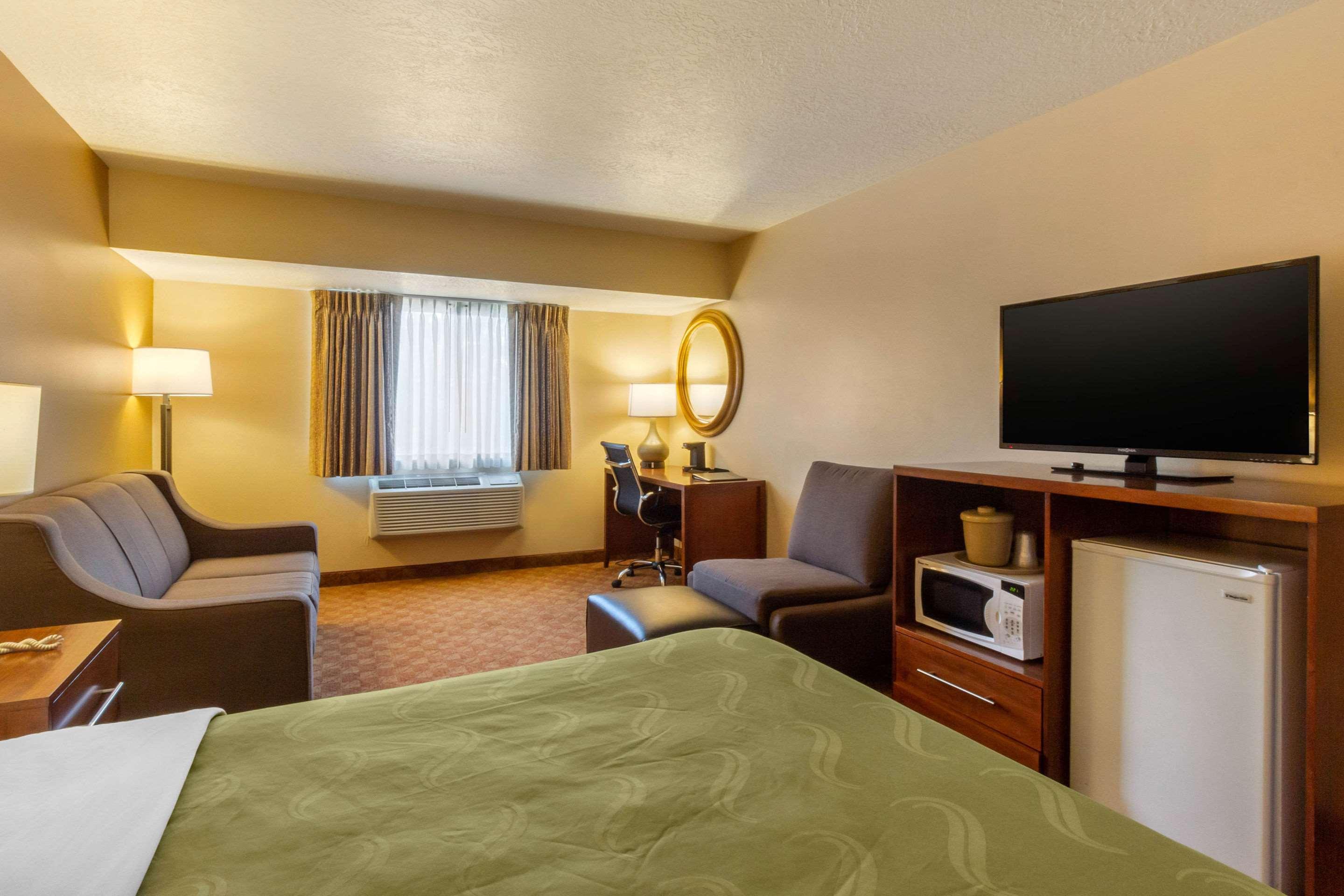 Quality Inn Logan Near University Exteriér fotografie